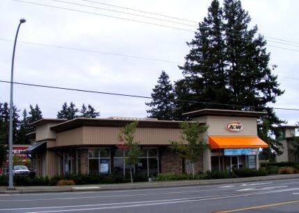1966 Guthrie Rd, Comox, BC à louer - Photo principale - Image 1 de 1