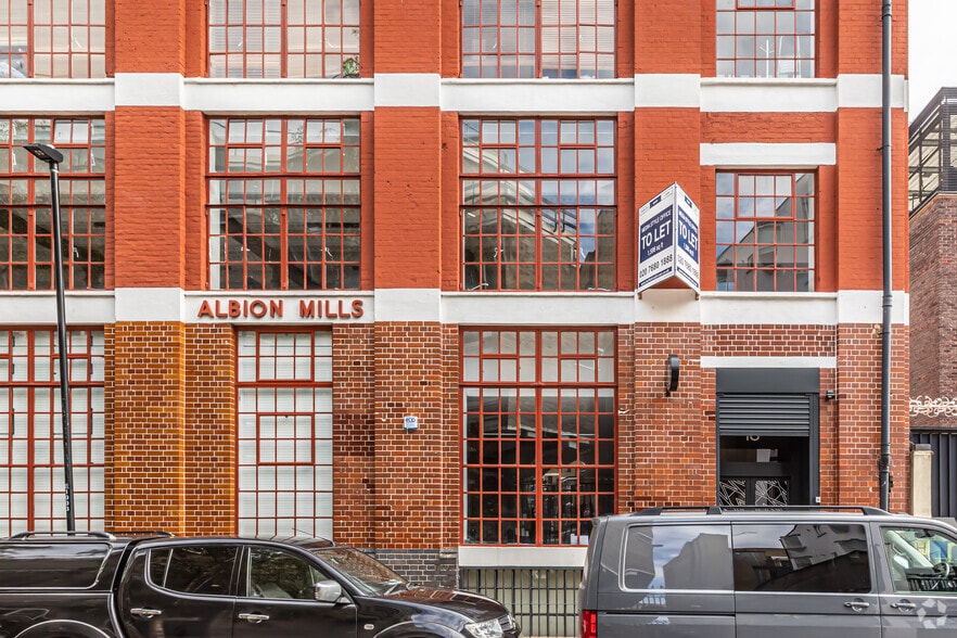 18 East Tenter St, Londres à louer - Photo du bâtiment - Image 3 de 42