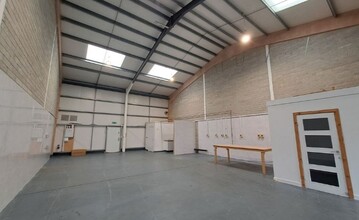 Palmers Way, Wadebridge for lease Interior Photo- Image 2 of 2