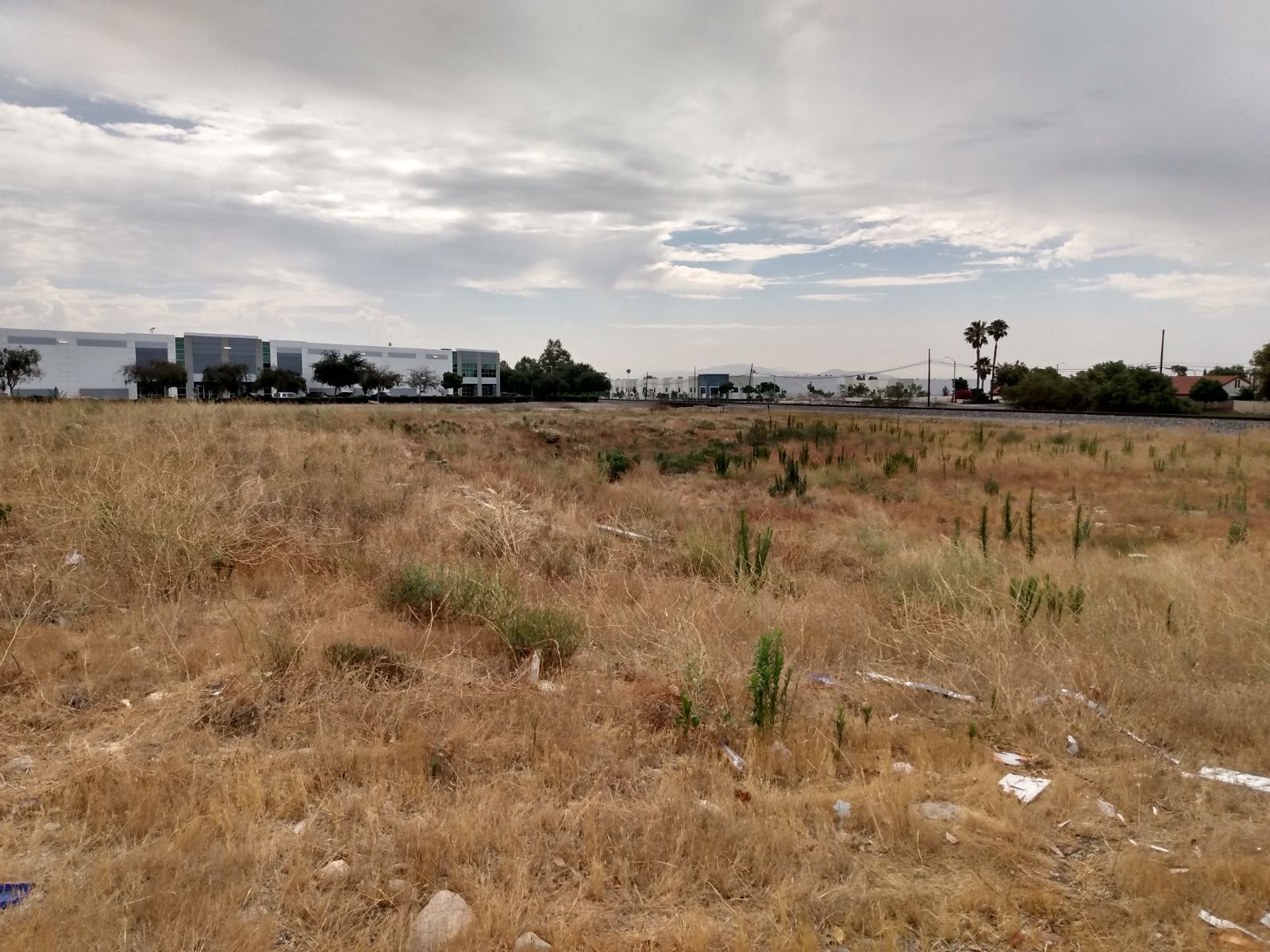 8825 Vineyard Ave, Rancho Cucamonga, CA à vendre Photo du bâtiment- Image 1 de 10