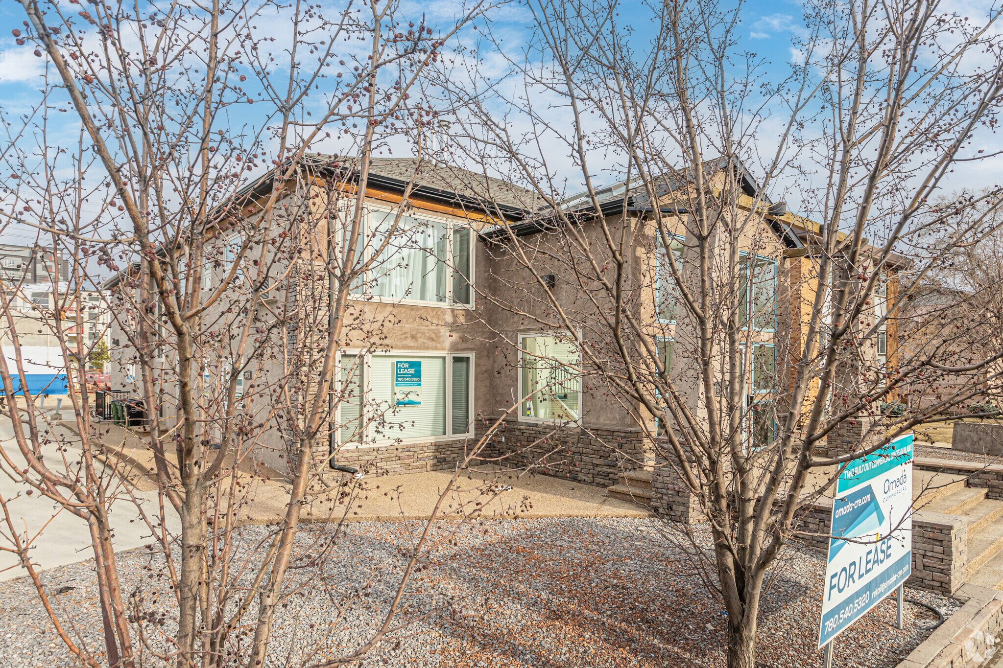 10521 124 St, Edmonton, AB à louer Photo principale- Image 1 de 5