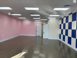 1690 Wilma Rudolph Blvd, Clarksville, TN for lease Building Photo- Image 2 of 6