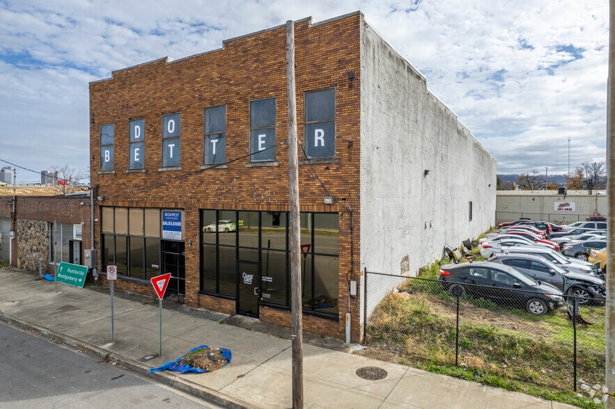 913-915 5th Ave, Birmingham, AL for sale - Building Photo - Image 2 of 5