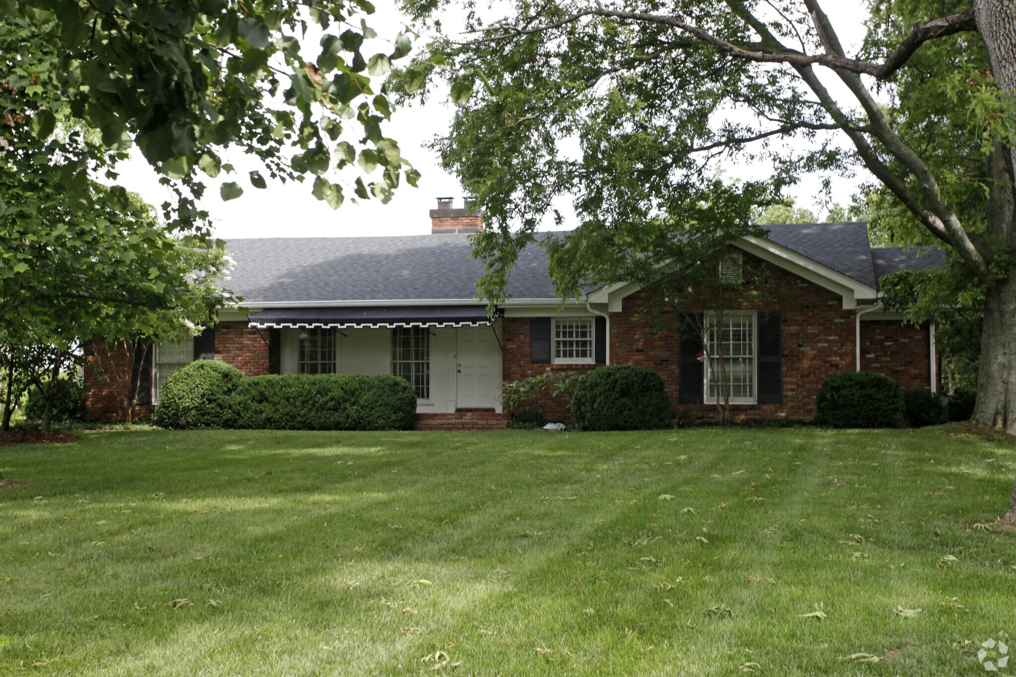 1168 Nashville Pike, Gallatin, TN à vendre Photo principale- Image 1 de 55