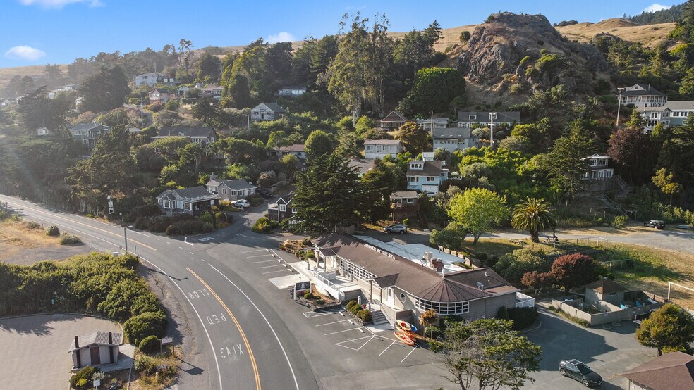 10400 Coast Highway, Jenner, CA for sale - Aerial - Image 3 of 62