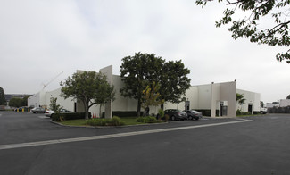 Plus de détails pour 10530-10574 Bechler River Ave, Fountain Valley, CA - Industriel à louer