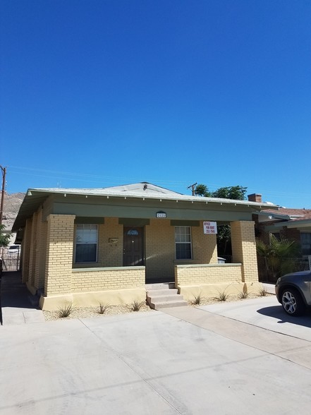 2121 E Yandell Dr, El Paso, TX à vendre - Photo du bâtiment - Image 1 de 1