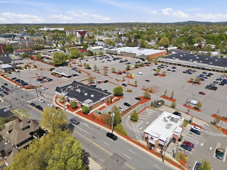 300 Main St, Nashua, NH for lease - Building Photo - Image 2 of 16
