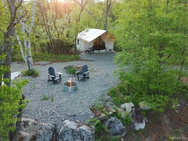 Plus de détails pour 884 County Road Fab, Champion, MI - Terrain à vendre