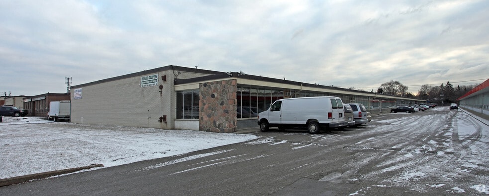 1720 Midland Ave, Toronto, ON for sale - Primary Photo - Image 1 of 1