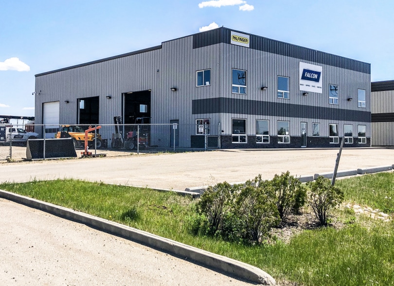 6803 42 St, Leduc, AB for sale - Building Photo - Image 1 of 8
