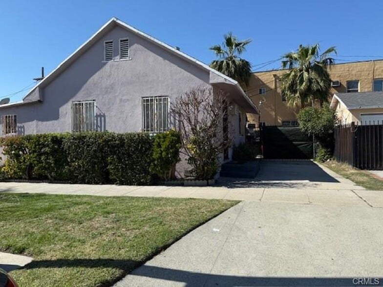423 S Chevy Chase Dr, Glendale, CA for sale - Building Photo - Image 2 of 12