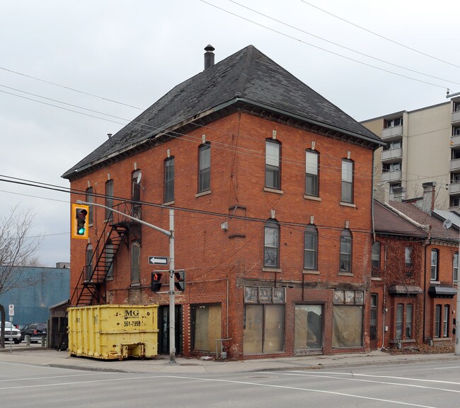 More details for 45 Wellington St N, Hamilton, ON - Retail for Sale