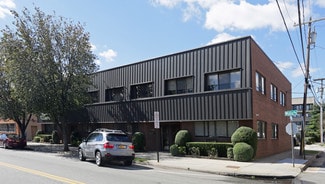 Plus de détails pour 147 Willis Ave, Mineola, NY - Bureau à vendre