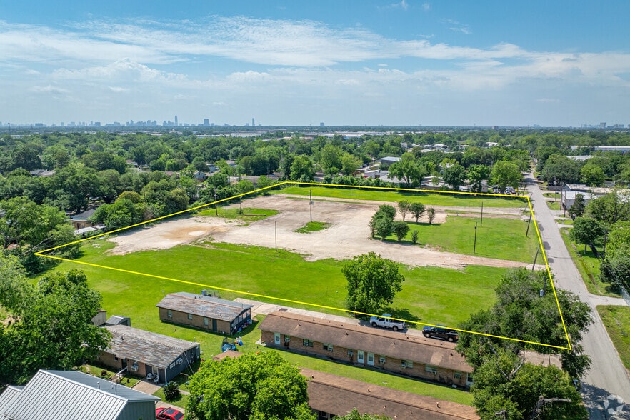 4134 Southerland Rd, Houston, TX for sale - Primary Photo - Image 1 of 20