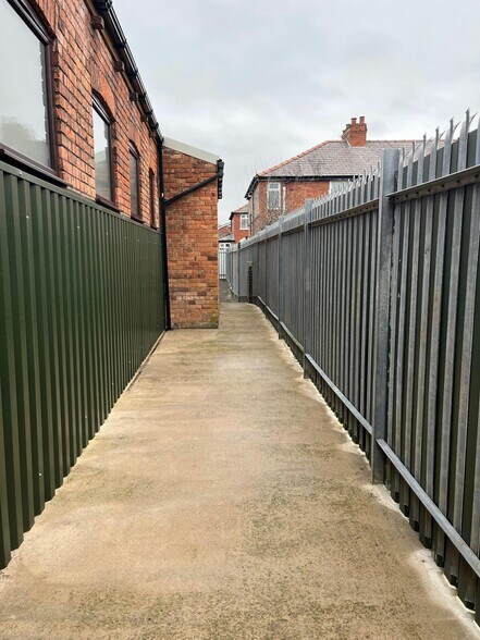 Silcock St, Warrington à louer - Photo du bâtiment - Image 3 de 7
