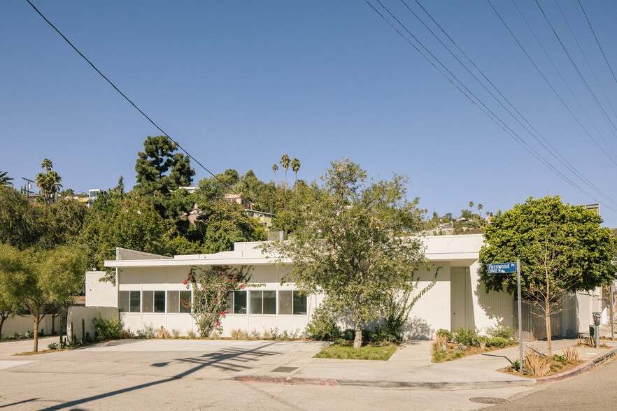 1825 Hyperion Ave, Los Angeles, CA for lease - Building Photo - Image 1 of 22
