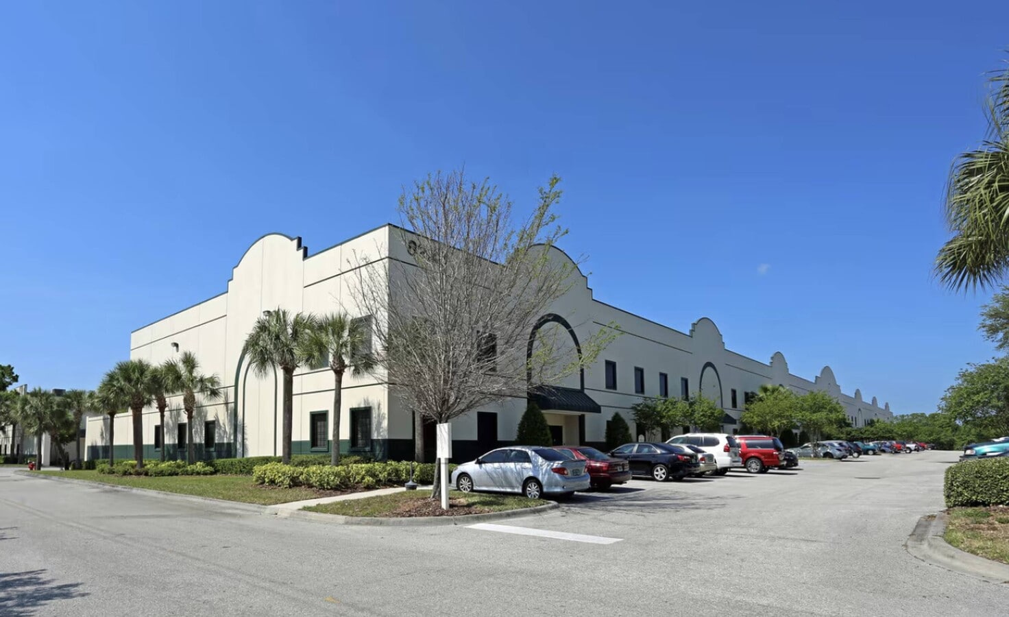 8222 118th Ave, Largo, FL 33773 - Unité 600 -  - Photo intérieure - Image 2 of 27