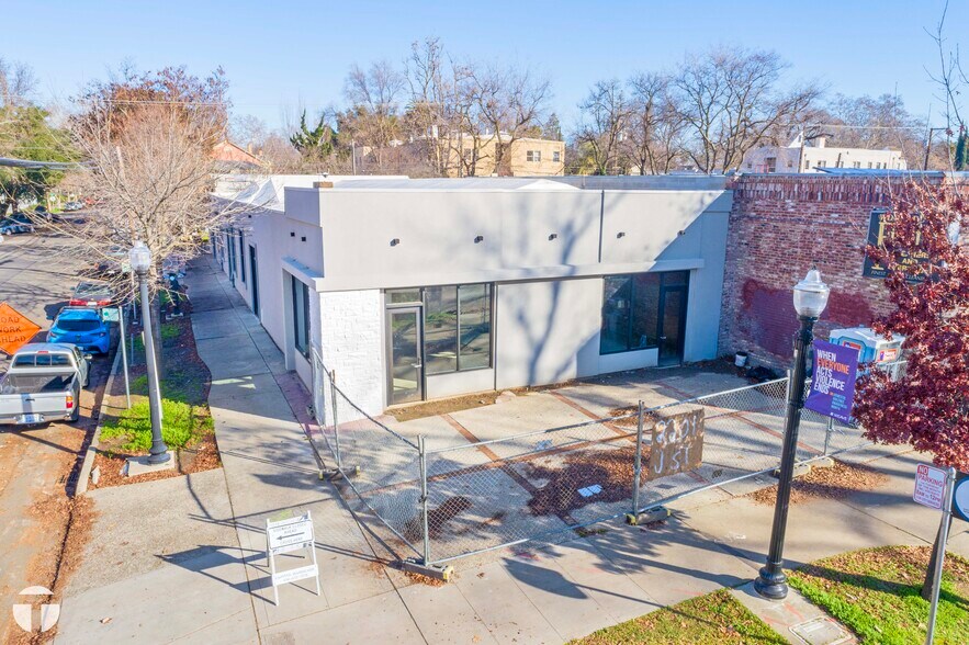 2201 J St, Sacramento, CA à vendre - Photo du bâtiment - Image 1 de 8