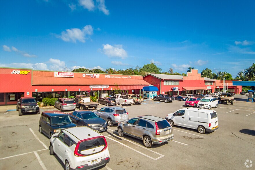 41-1537 Kalanianaloe Hwy, Waimanalo, HI à louer - Photo du bâtiment - Image 2 de 7