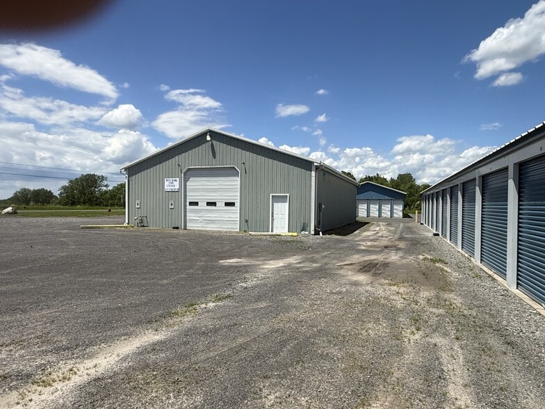 4978 NY-90, Cayuga, NY à louer - Photo du bâtiment - Image 2 de 10