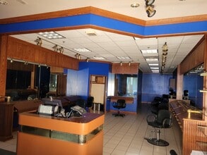 2200 El Mercado Loop, Sierra Vista, AZ for lease Building Photo- Image 1 of 5