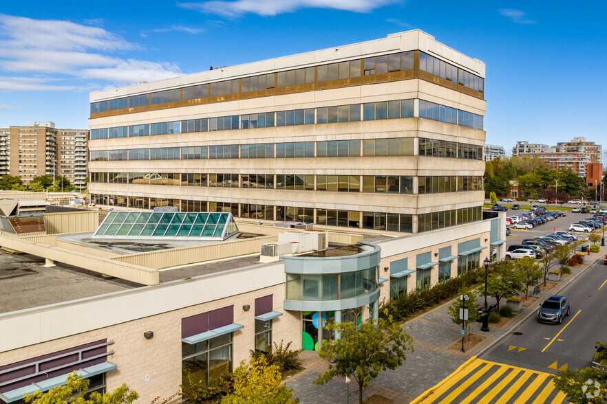 5800 Boul Cavendish, Cote-St-Luc, QC à louer - Photo du bâtiment - Image 1 de 13