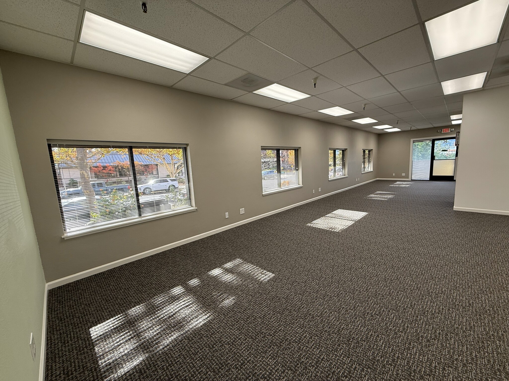 5729 Sonoma Dr, Pleasanton, CA for lease Interior Photo- Image 1 of 10