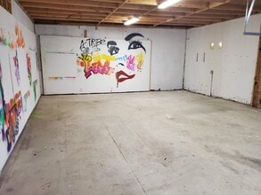 1555 E Flamingo Rd, Las Vegas, NV for lease Interior Photo- Image 2 of 2