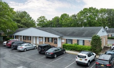 440-450 Waverly Ave, Patchogue, NY for lease Building Photo- Image 2 of 10