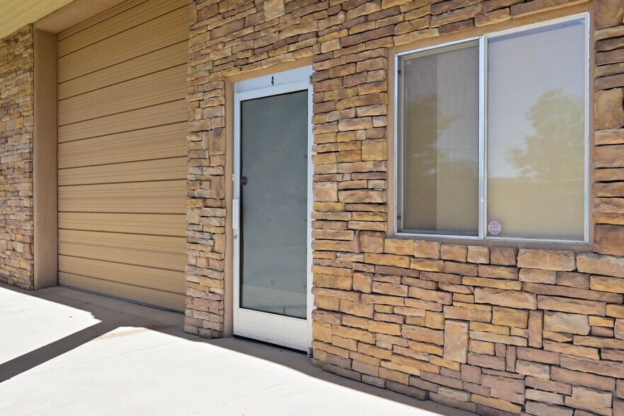 11 Plaza La Prensa Rd, Santa Fe, NM à vendre - Photo du bâtiment - Image 3 de 16