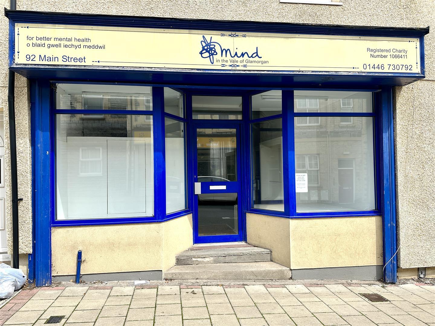 92 Main St, Barry à louer Photo principale- Image 1 de 2