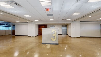 901 S Central Expy, Richardson, TX à louer Numérisation 3D de Matterport- Image 1 de 8