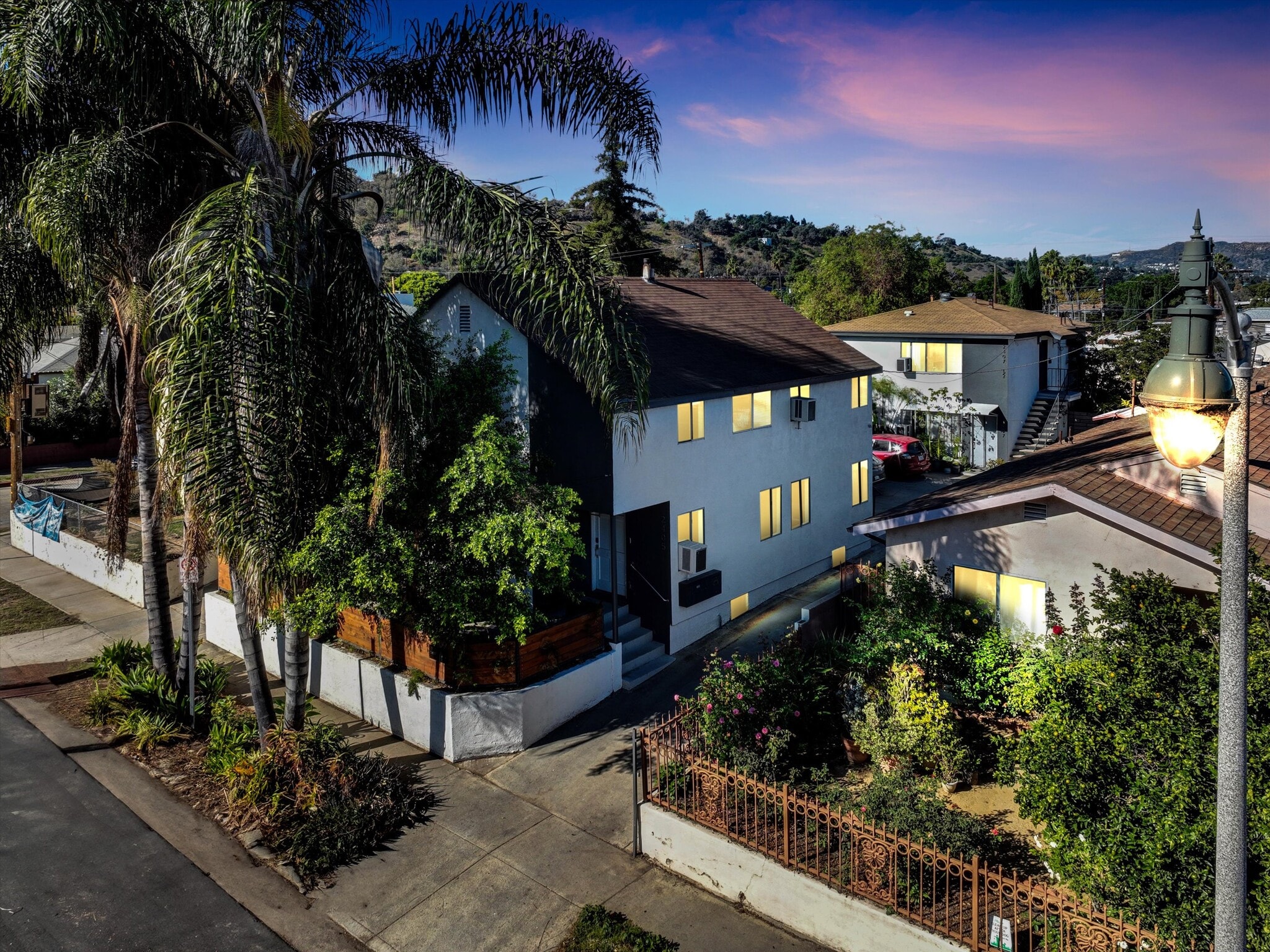 2405 Meadowvale Ave, Los Angeles, CA for sale Building Photo- Image 1 of 80