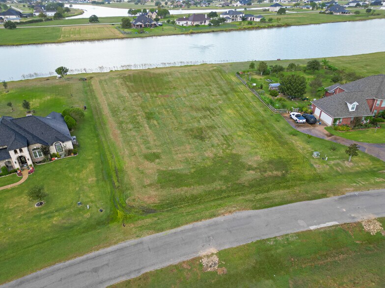 6018 Brazos Lakes dr, Richmond, TX for sale - Building Photo - Image 2 of 23