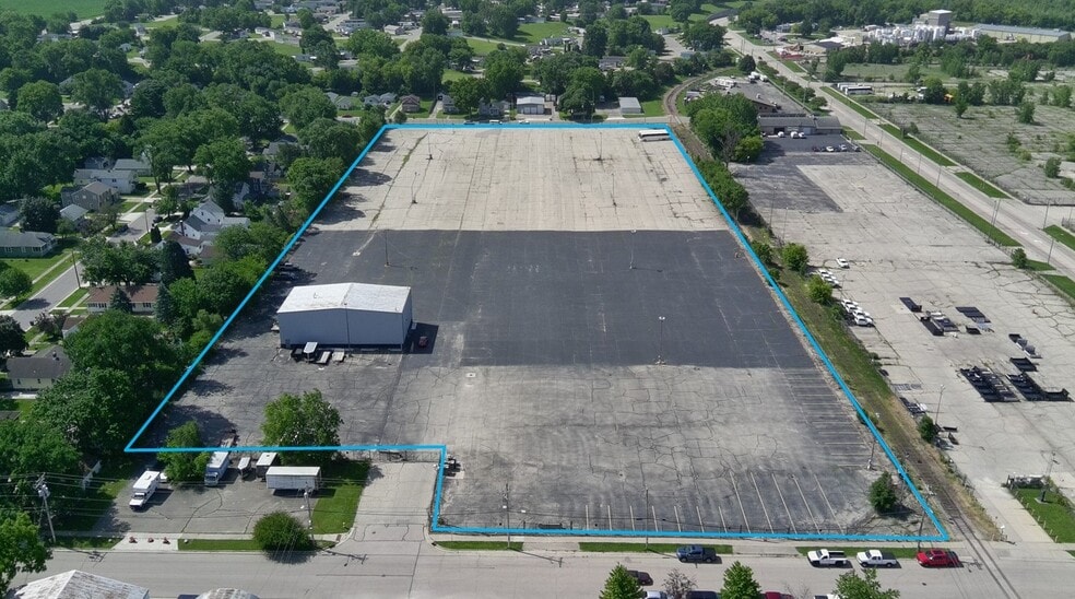 1200 Harold ave, Janesville, WI for lease - Primary Photo - Image 1 of 9