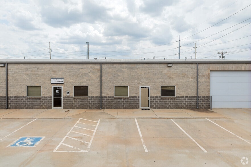 7300 NW 164th St, Edmond, OK for sale - Building Photo - Image 3 of 7