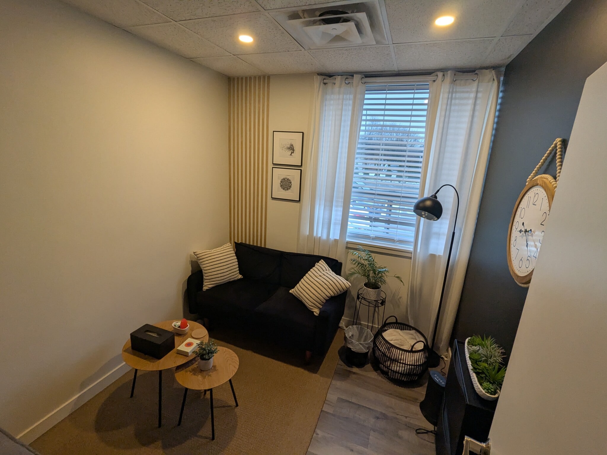 6150 Valley Way, Niagara Falls, ON à louer Photo intérieure- Image 1 de 6