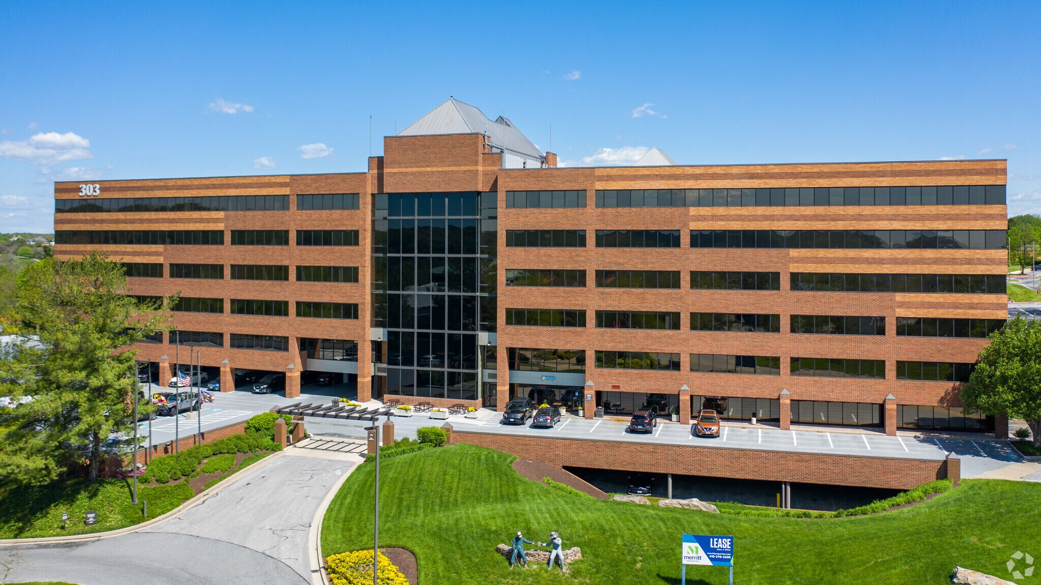 303 International Cir, Hunt Valley, MD à louer Photo principale- Image 1 de 5