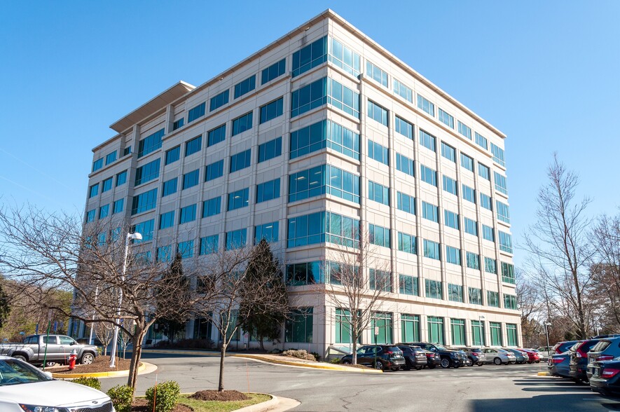 11091 Sunset Hills Rd, Reston, VA for lease - Building Photo - Image 1 of 13