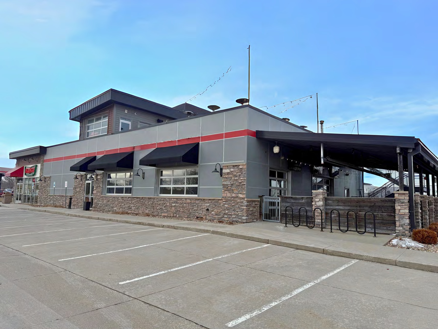 810 E 1st St, Ankeny, IA for sale Building Photo- Image 1 of 21