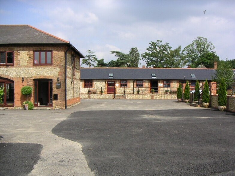 Ranmore Cmn, Dorking à louer - Photo du bâtiment - Image 1 de 1