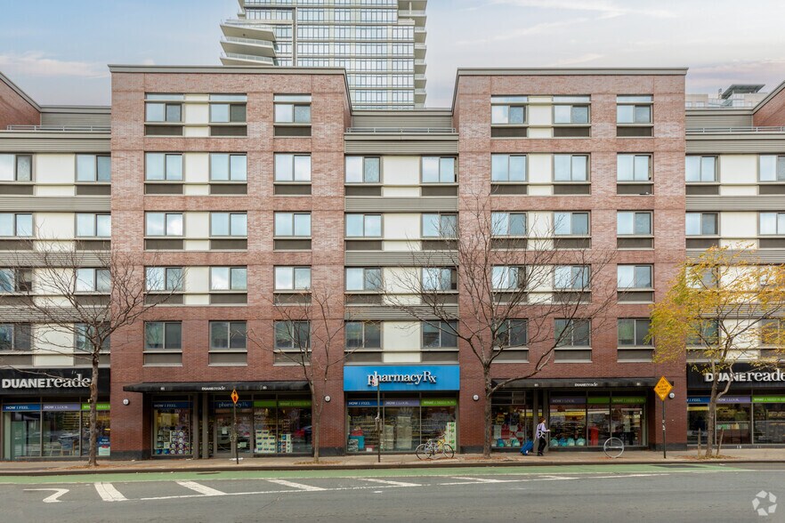 20 N 5th St, Brooklyn, NY à louer - Photo du bâtiment - Image 2 de 5