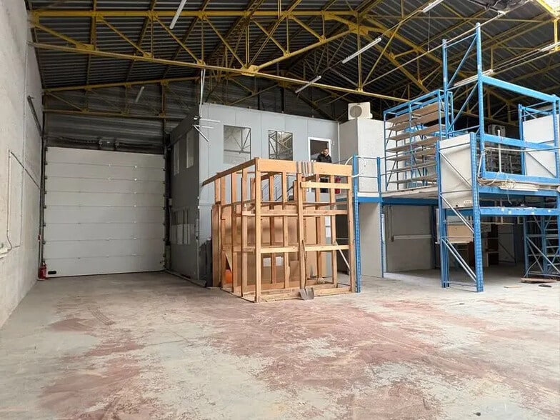 200 Rue Léon Blum, Villeurbanne à louer - Photo intérieure - Image 3 de 7