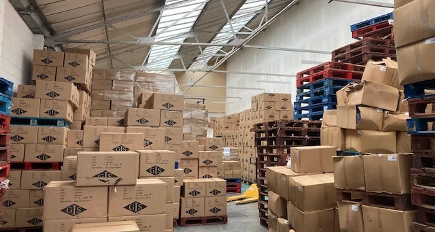 Nazeing Rd, Nazeing, ESS EN9 2HB - Unit 38A -  - Interior Photo - Image 1 of 2