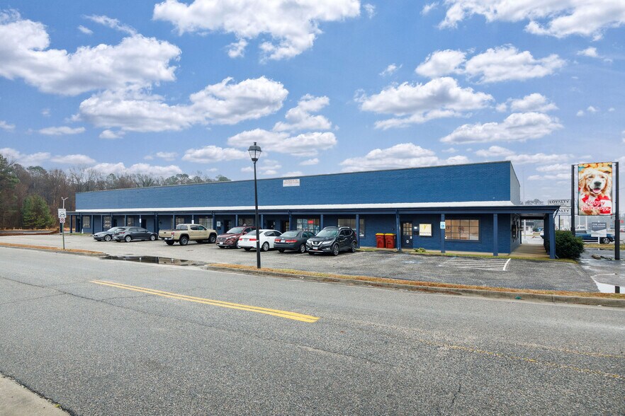 2825 S Crater Rd, Petersburg, VA à vendre - Photo du bâtiment - Image 2 de 44