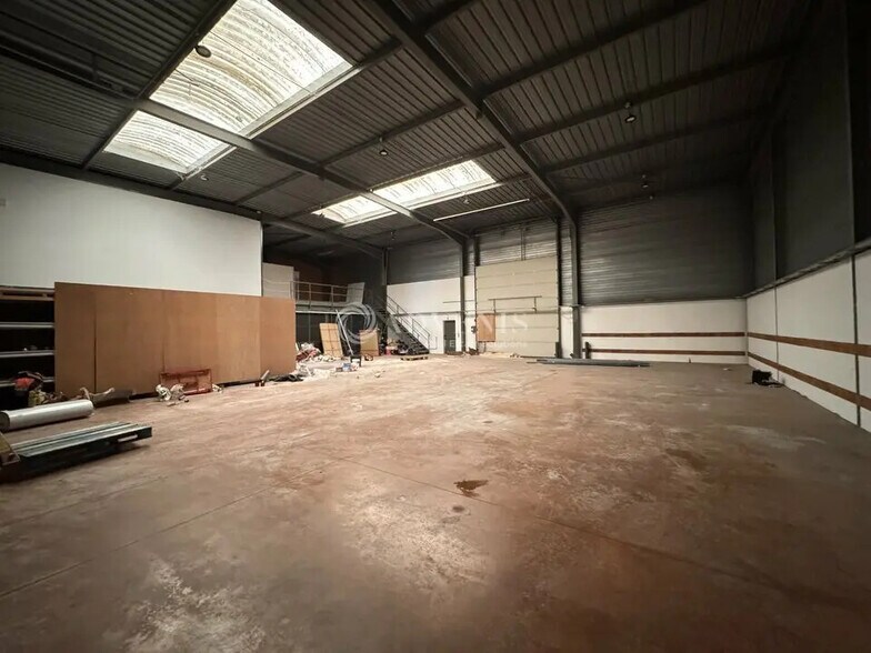 Flex dans Gretz-Armainvilliers à louer - Photo intérieure - Image 2 de 4