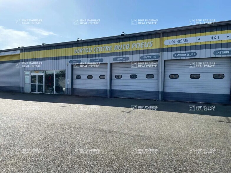 Local d'activités dans Vertou à vendre - Photo du bâtiment - Image 2 de 6