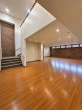 317 W 1st Ave, Albany, OR for lease Interior Photo- Image 1 of 3