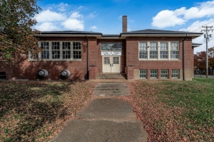 9707 Chicago Heights Blvd, Saint Louis, MO for sale Primary Photo- Image 1 of 17
